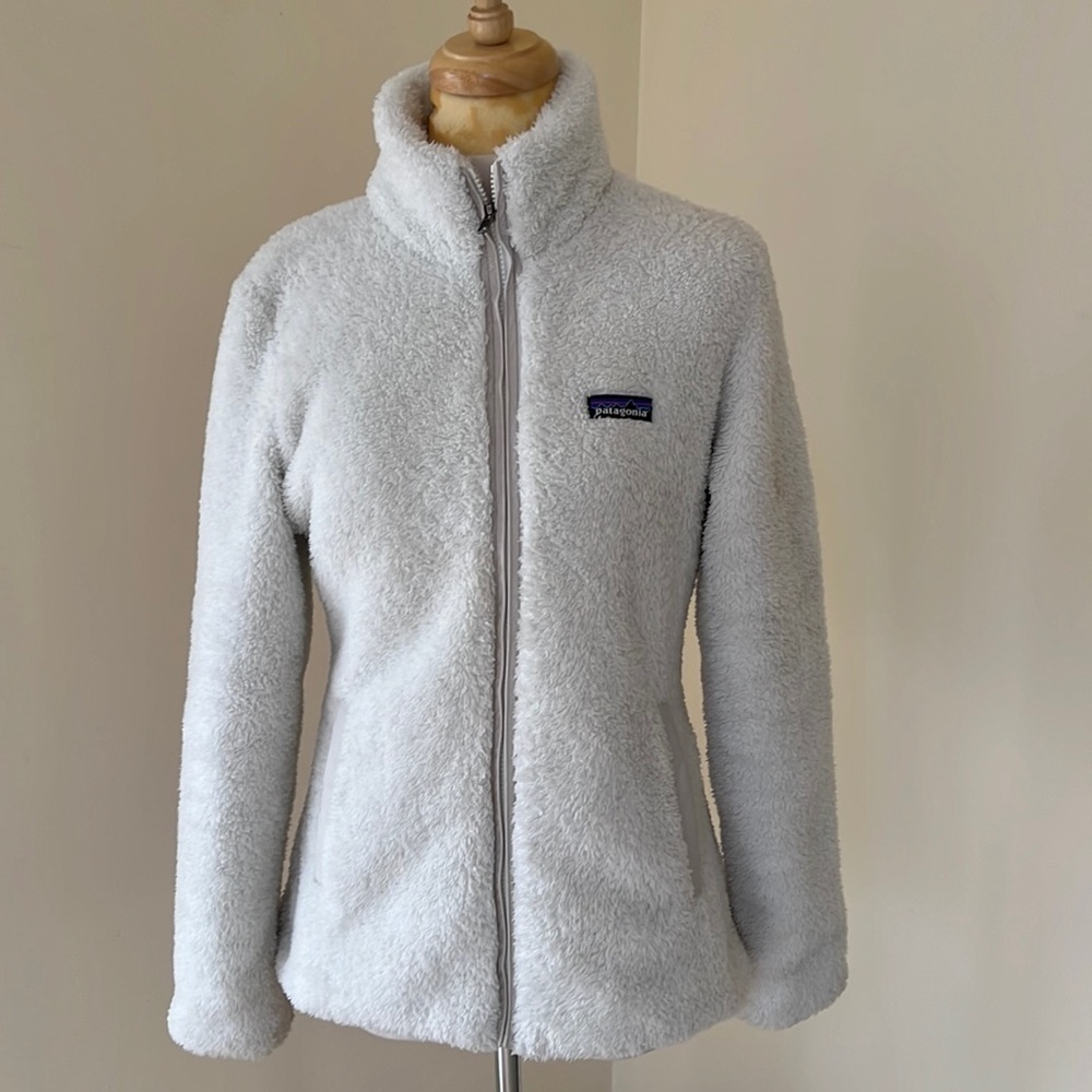 PATAGONIA Size M Los Gatos birch white fuzzy fleece jacket
